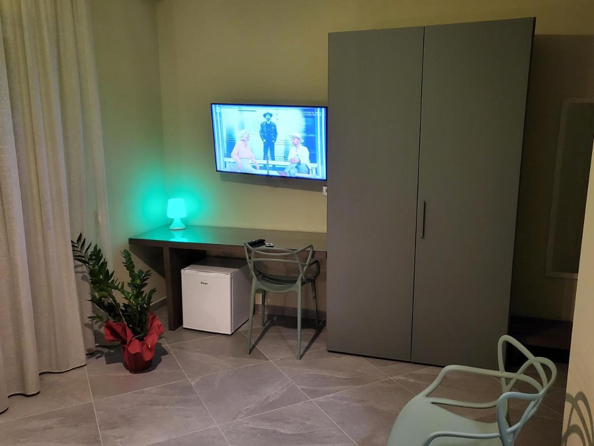 Casa Dello Stretto Hotel เมสซีนา ภายนอก รูปภาพ